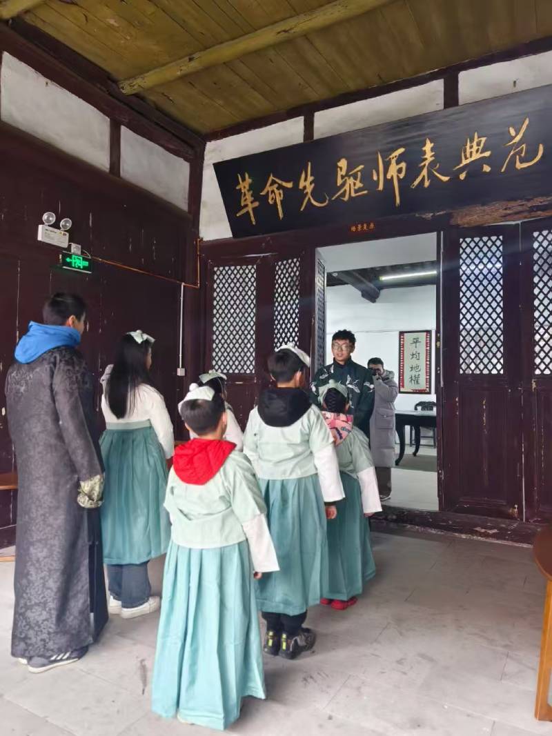 东兴区景区文学经典改编剧本游